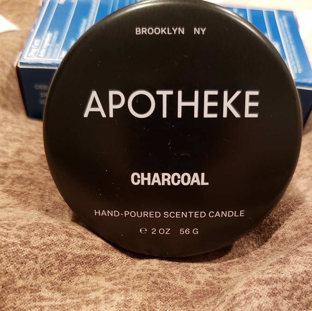 Apotheke Charcoal Hand-Poured Scented Candle, 2oz